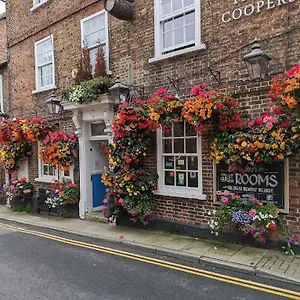 The Three Coopers Bed & Breakfast